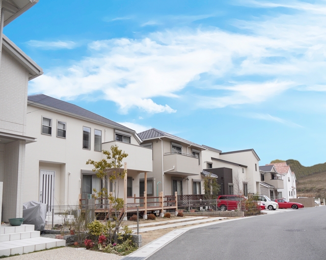 ALCとモルタルの違い！マイホームに最適な外壁材は？