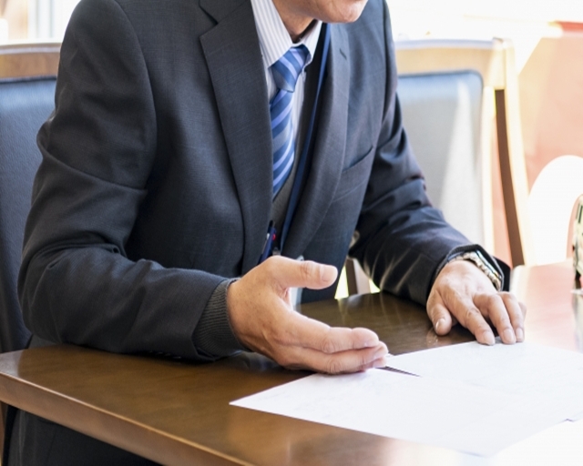 外壁塗装の見積もり内訳を徹底解説！適正価格で失敗しないコツと悪徳業者を見抜く方法