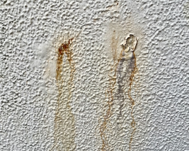 外壁塗装で使う錆止め塗料の種類と効果を解説