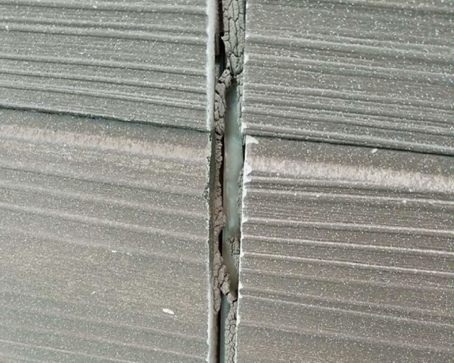 コーキングの劣化はなぜ起きる？原因や補修方法を徹底解説