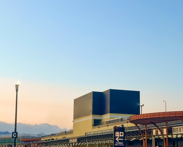 外壁塗装DIYはホームセンターでできる？費用ややり方を徹底解説