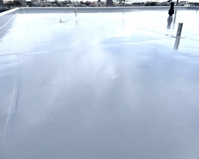 【完全解説】塗膜防水の決定版：ウレタン防水の費用、工法、耐久年数