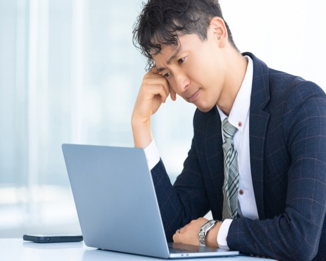 シート防水改修はかぶせ工法でコストと工期を削減！費用とデメリットを徹底比較