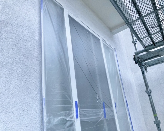 塗料の塗り重ねで相性は？住まいの外壁塗装専門店が徹底解説