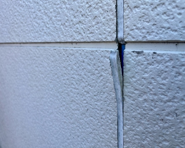 コーキングの防水性を高める方法は？失敗しないDIYの手順を解説